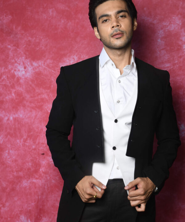 Knit Collar Shirt with Vest Coat